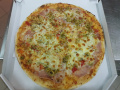pizza pizza